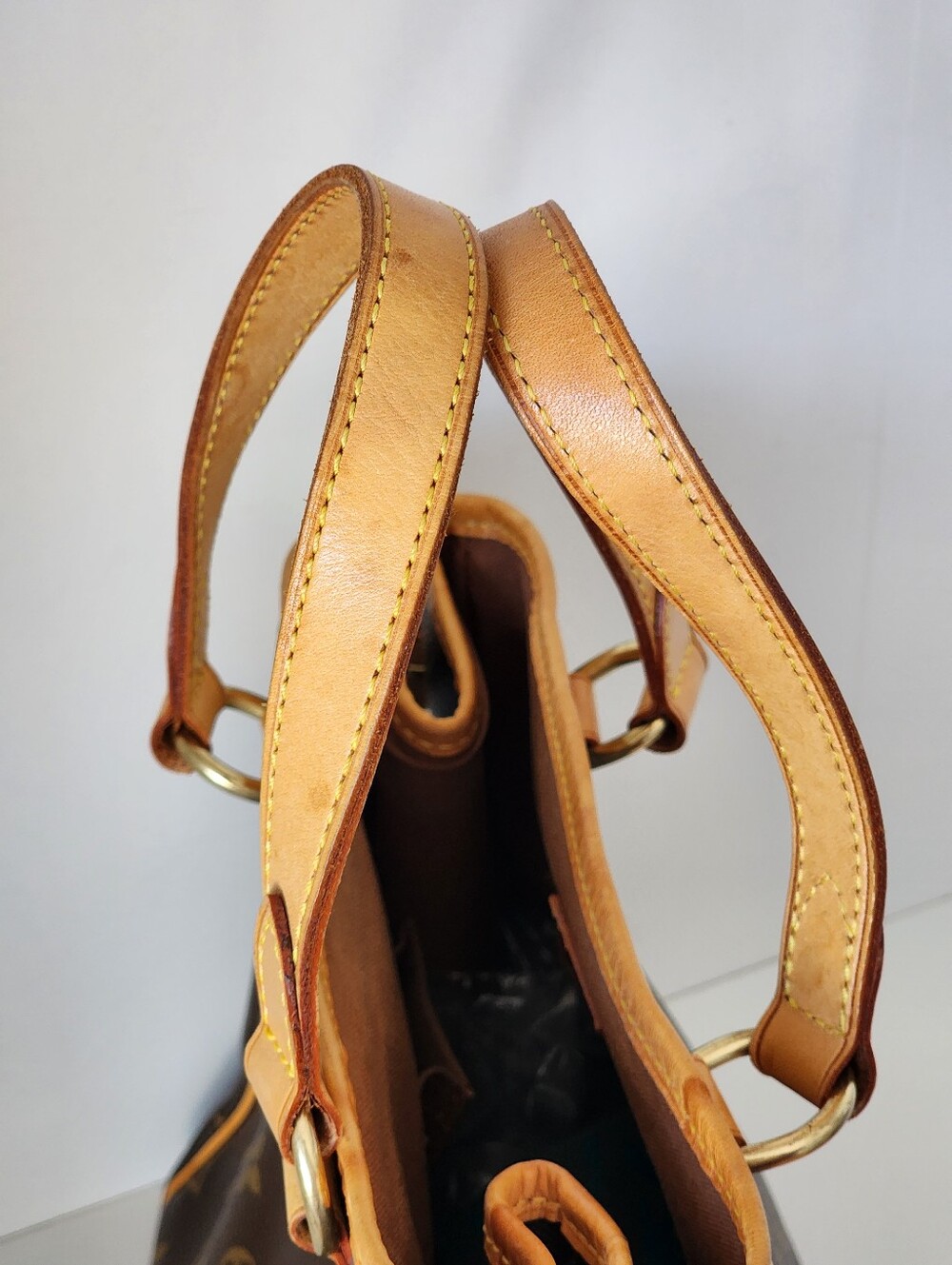 Louis Vuitton Batignolles Vertical PM Bucket Monogram Top Handle Bag / Mini Tote - Picture 9 of 16